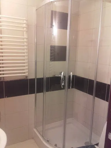 Paulek REM BUD Remonty Łazienki